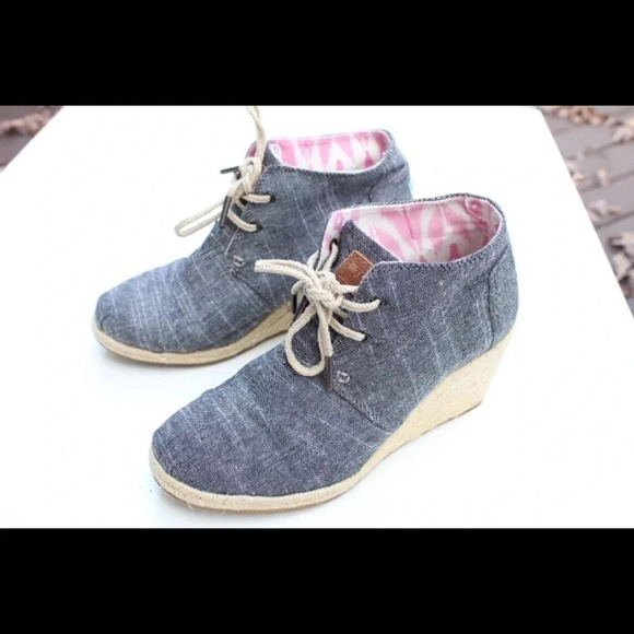 TOMS wedge booties - Picture 3 of 13